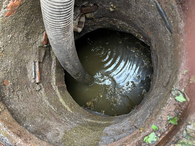 万载化粪池清理的周期与注意事项